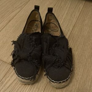 Black espradills